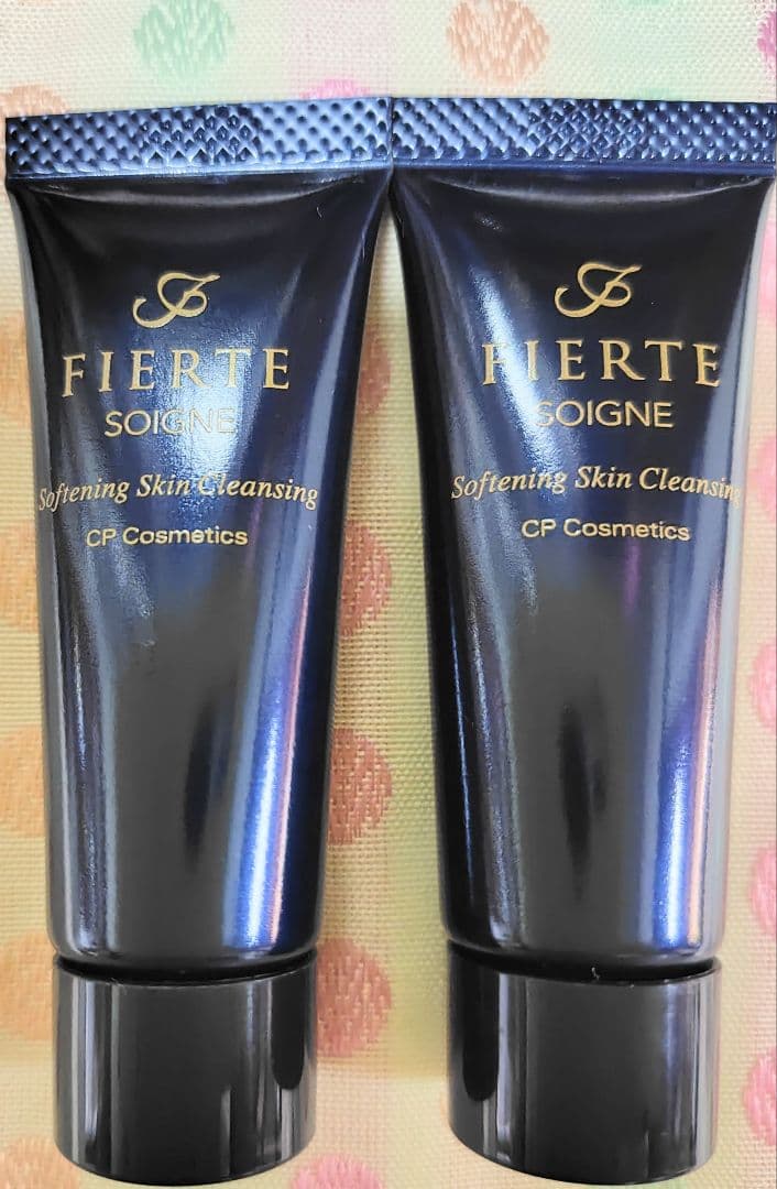 ソワーニュフィエルテ薬用日中用クリームとミニクレンジング2本 - メルカリ