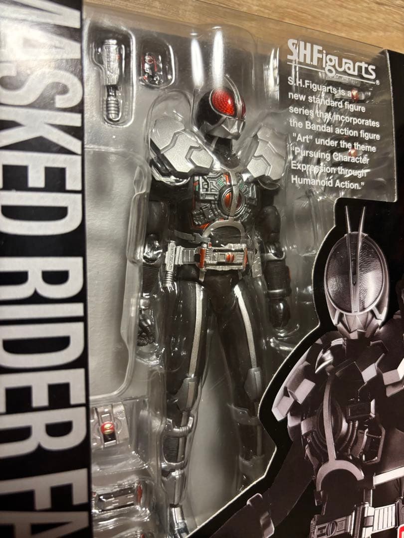 S.H.Figuarts 仮面ライダー555 アクセルフォーム　ブラスター