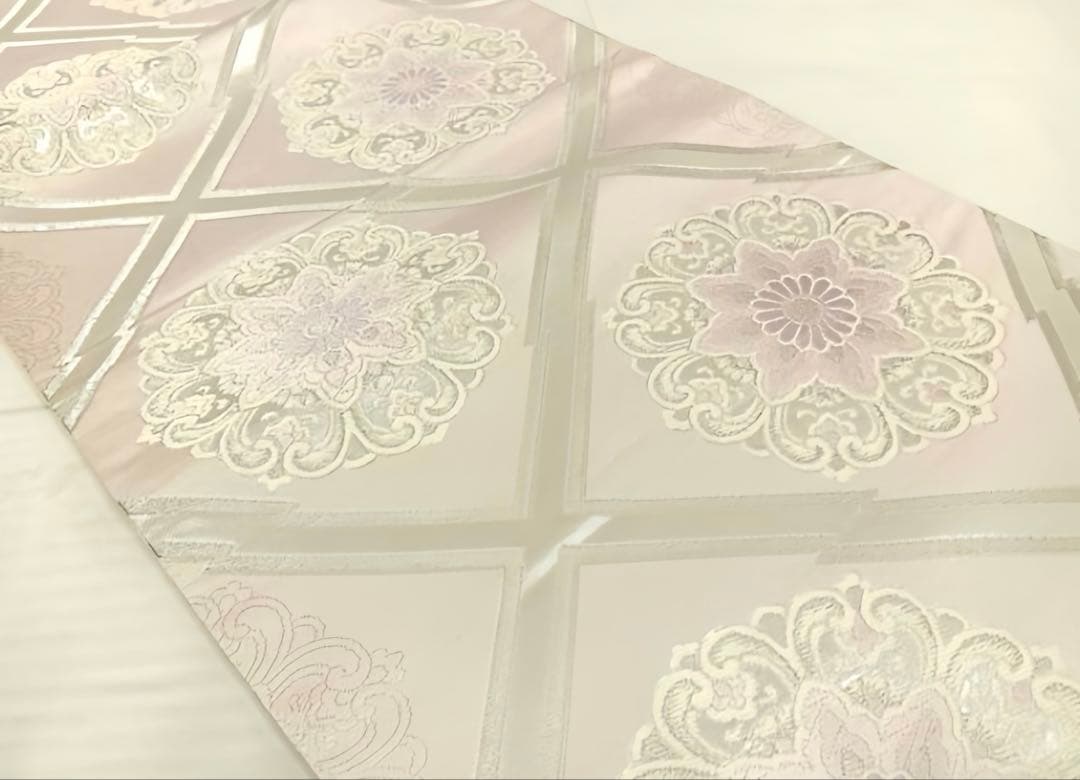 六通柄袋帯 唐織 正倉院花文 金糸 次島謹製 正絹 - メルカリ