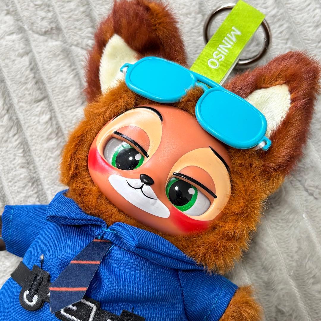 MINISO ズートピア 警察官ニック キーチェーン ぬいぐるみ マスコット