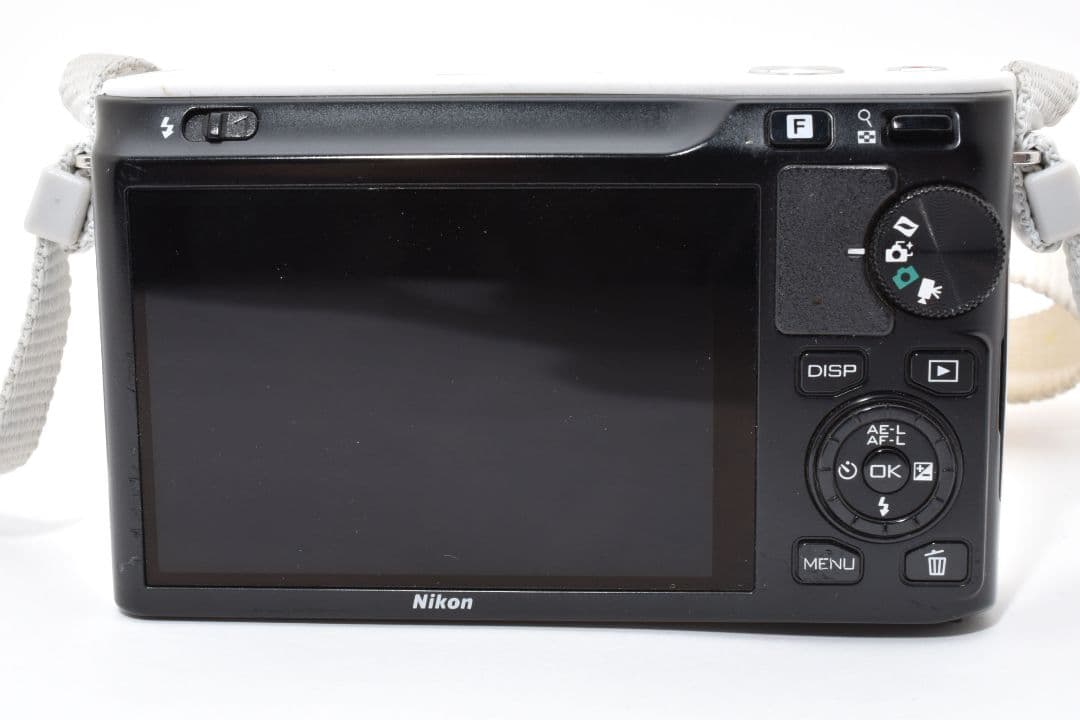 デジタルカメラ Nikon 1 J1 1 NIKKOR 10-30mm F3.5-5.6 VR