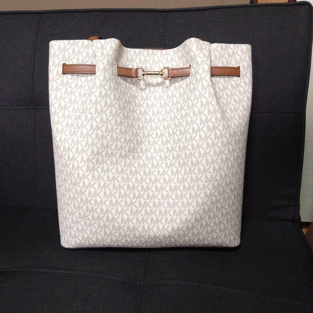 Michael Kors ロゴプリントバッグ 公式アウトレット】【日本限定】OSAKA COOPER ストラクチャー トップ