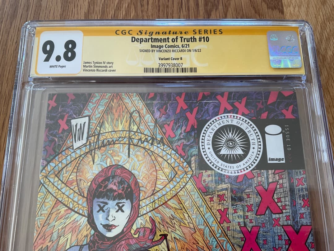 デパートメントオブ・トゥルース#10 サイン入り CGC 9.8 アメコミ