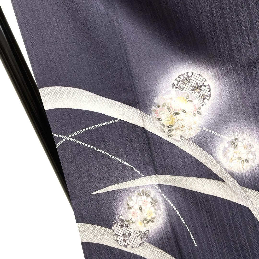 訪問着 蛍ぼかし 雪輪紋 芝草 縦縞 ネイビー着物 041a d - メルカリ