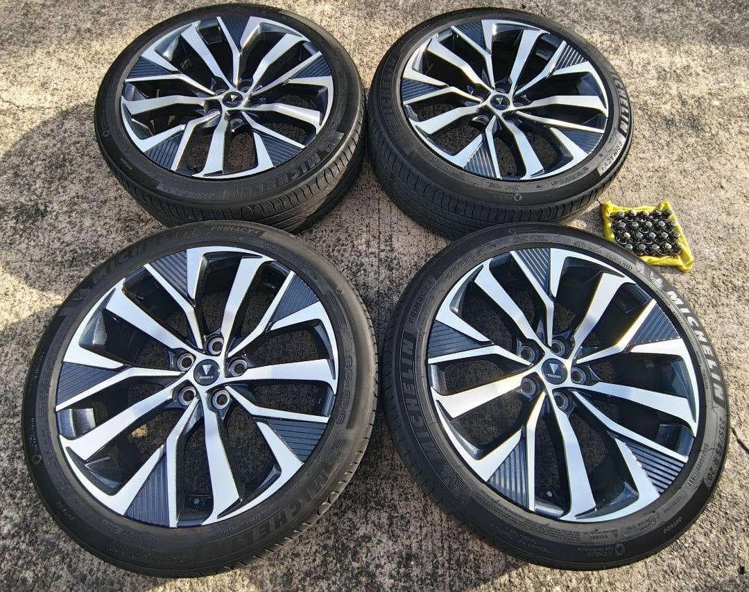 現行40アルファード ヴェルファイア☆モデリスタ20インチ＆ミシュラン