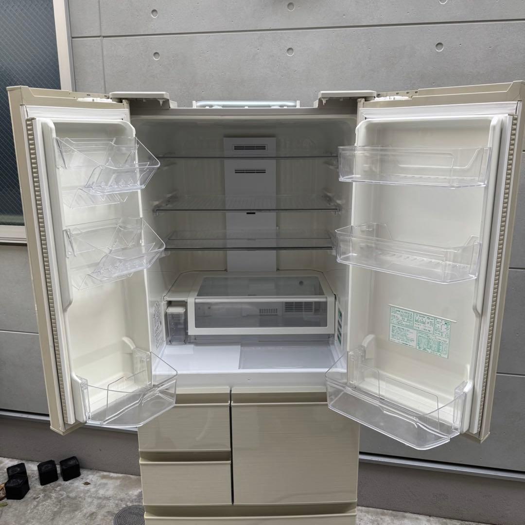 89⭐️日本製☆2019年製☆シャープ 冷蔵庫 6ドア 大型 自動製氷