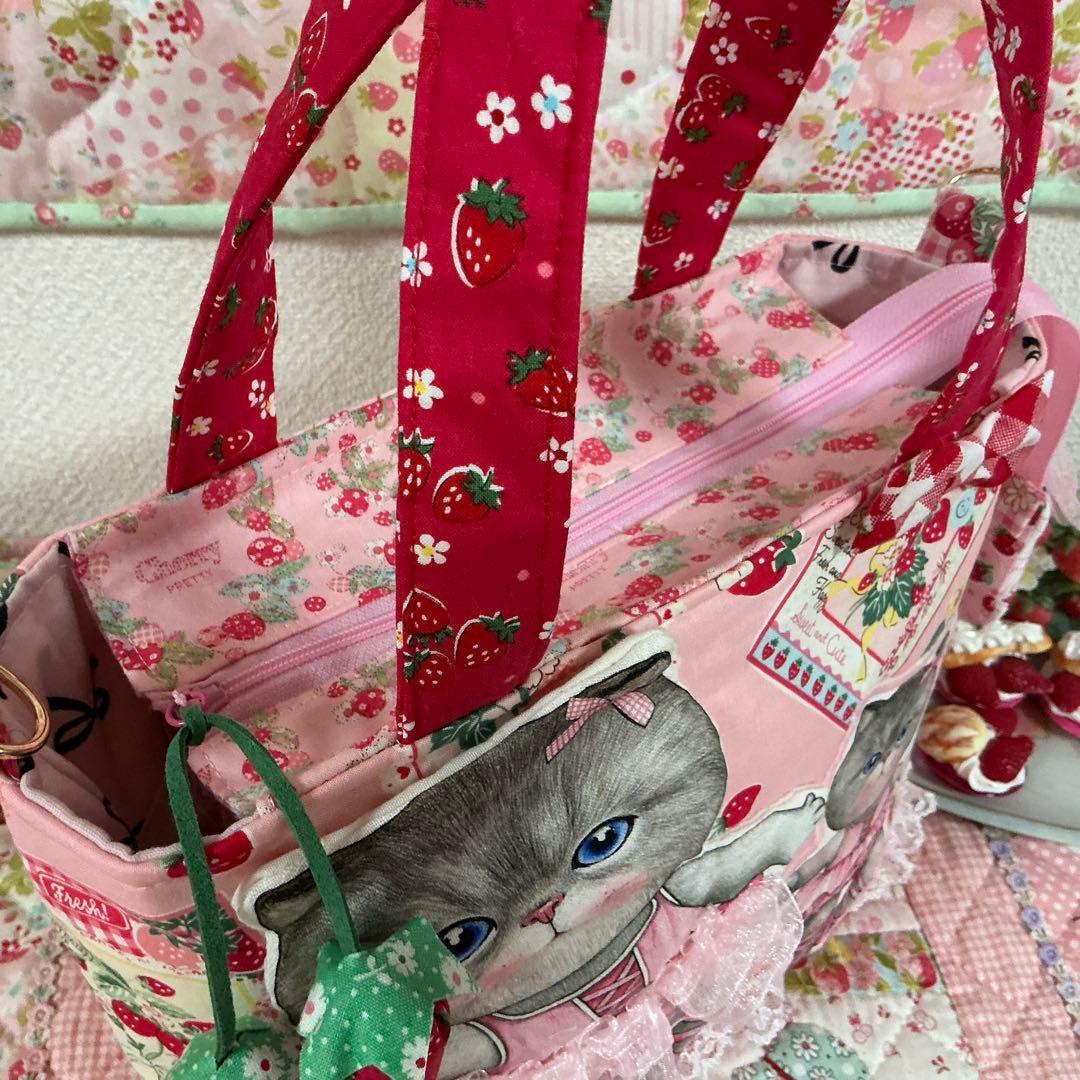 葉*明様 ファスナー付トートバッグ❣️バレリーナ♡ルミちゃん❣️真っ赤な