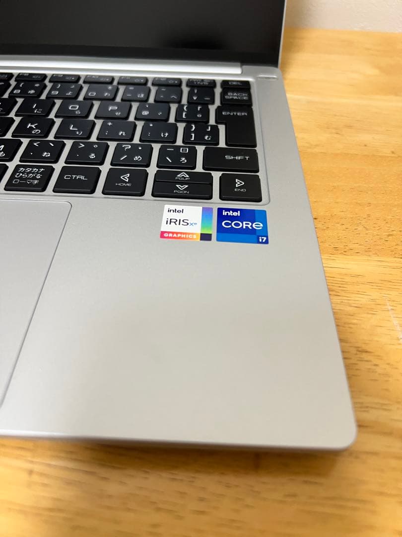 極美品/メモリ32GB/1TB DAIV 4P 超軽量985g クリエイターPC