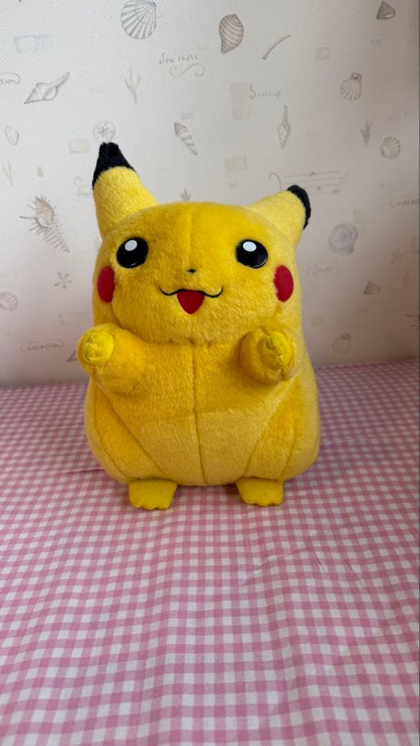 おしゃべりピカチュウ ぬいぐるみ 約30cm×20cm ギュッとして！おしゃべりピカチュウ｜ポケットモンスター｜タカラトミー