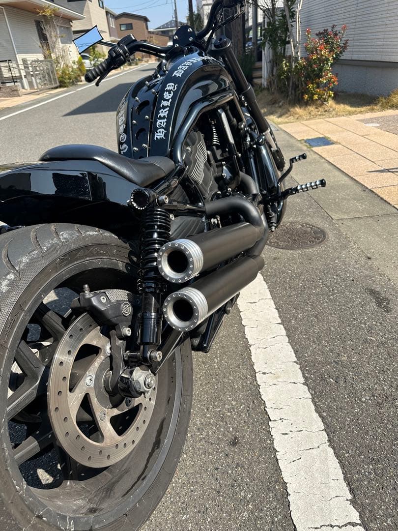 ハーレーダビッドソン ナイトロッドスペシャル BADLANDワンオフ
