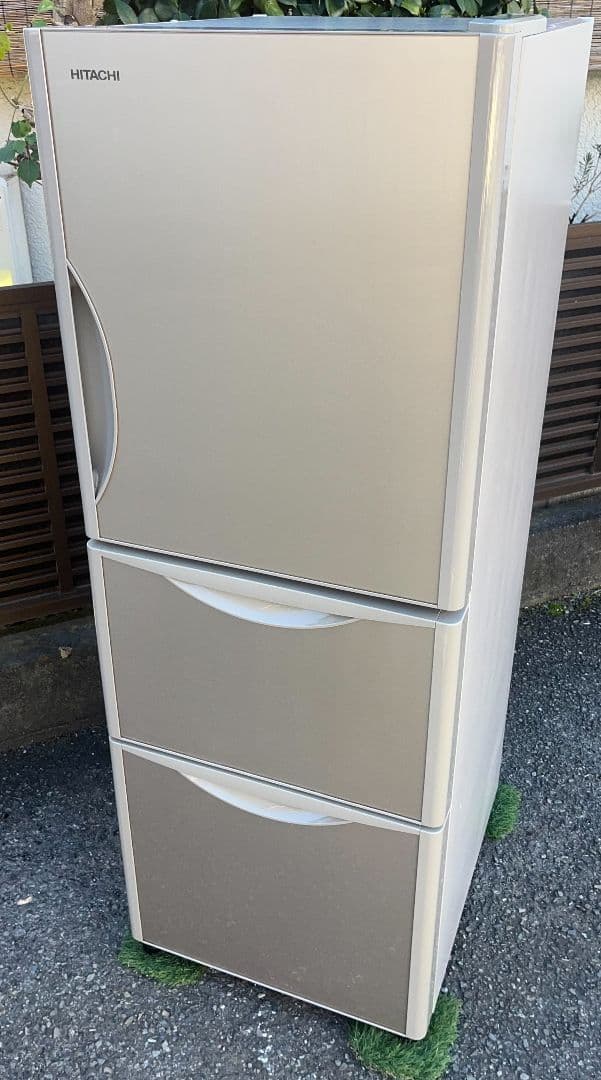 日立大型3ドア冷凍冷蔵庫265Lドアアラーム真ん中野菜室自動霜取り機能付19年製 Amazon.co.jp: 日立 冷蔵庫 幅54cm 265L シャンパン R-27RV N 3ドア 右