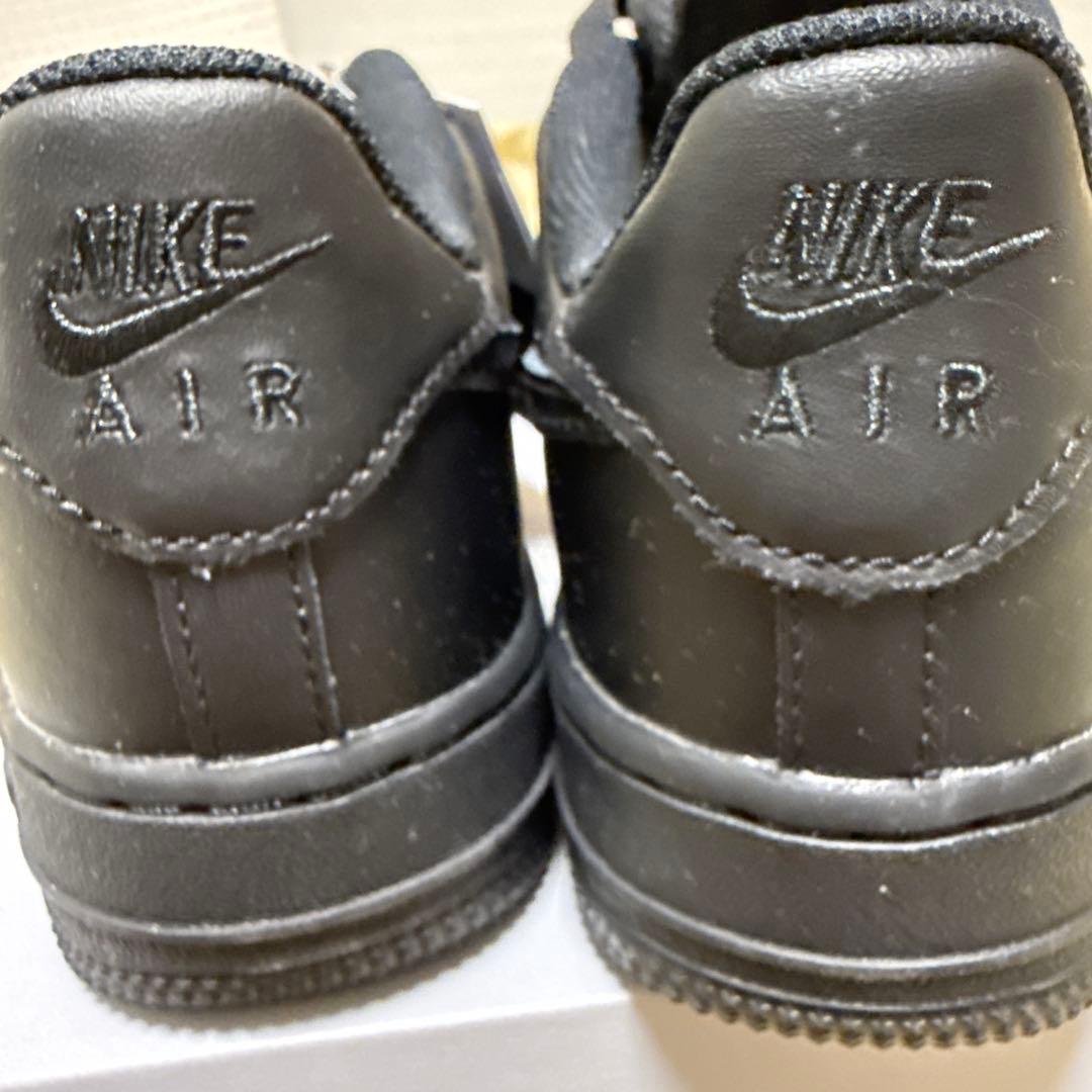 ナイキ エア フォース 1 LE ブラック　23.5cm 5Y