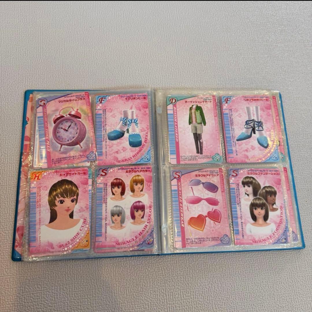 まとめ売り】ラブandベリー カード 83枚 フォルダ2つ付き - メルカリ