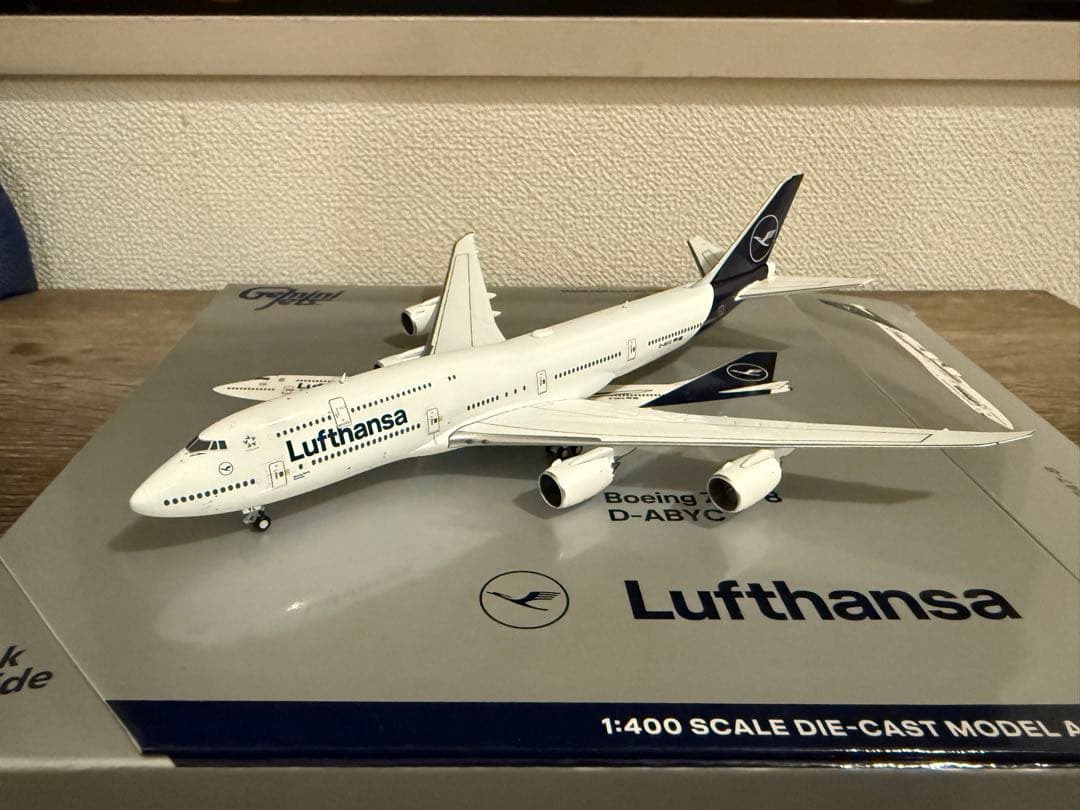 1/400 Lufthansa 747-8i D-ABYC - メルカリ