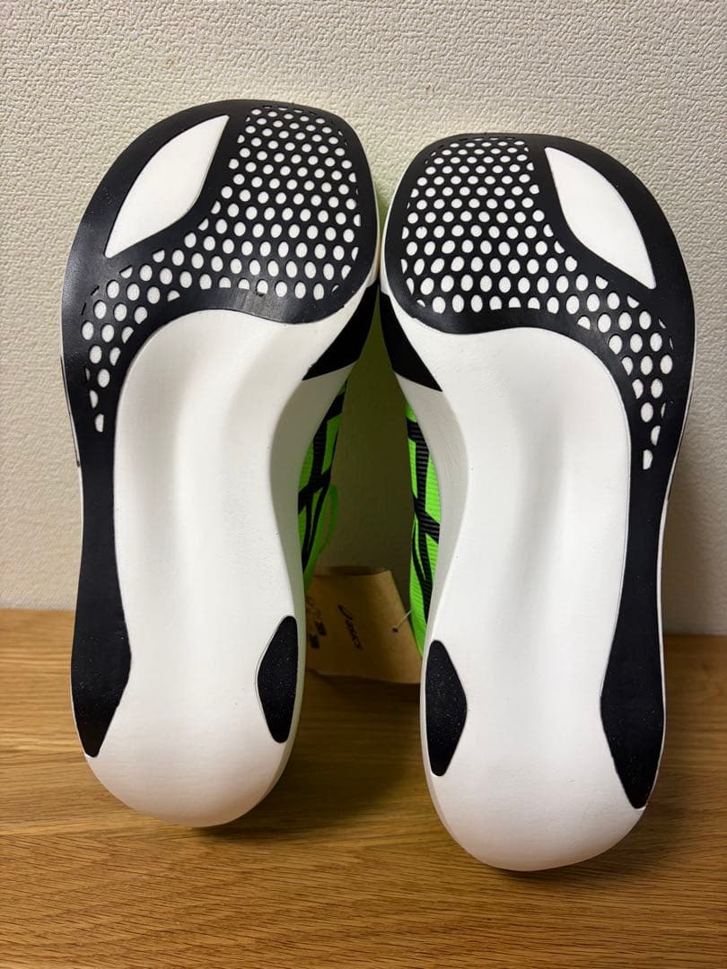 アシックス　メタスピードレイ　27.5cm 新品未使用