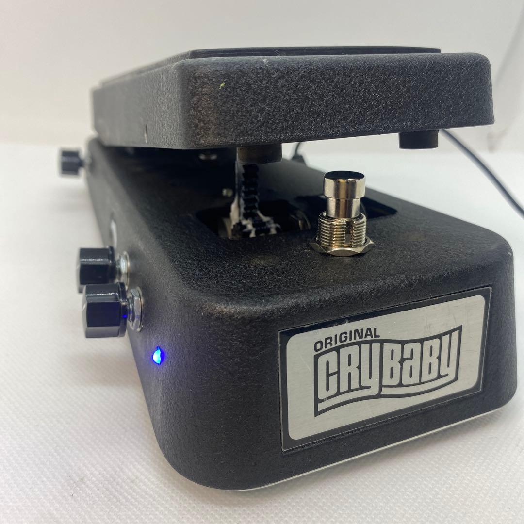 クライベイビー GCB-95 ワウペダルMIDブースター　赤Fasel Crybabyのワウペダルって、標準で赤いFasel付いてたっけ？それとも、俺