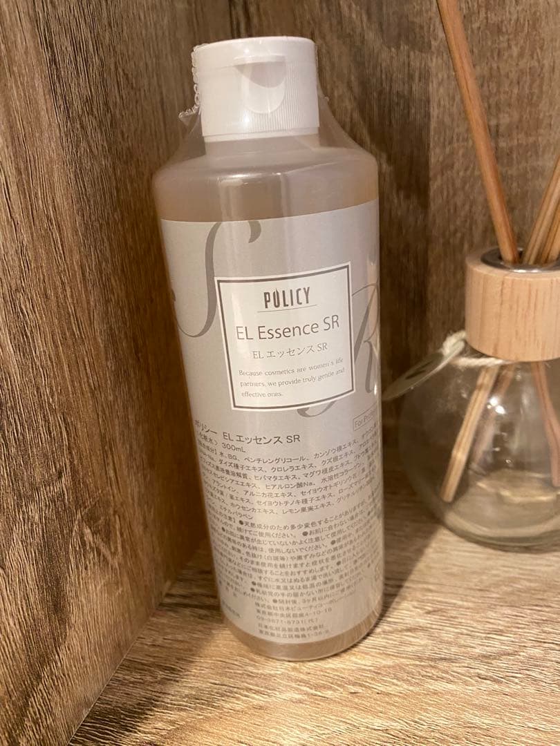 POLICY ポリシー　EL Essence SR 化粧水　ローション300ml ポリシー ELエッセンスSR 300ml【業務用】の卸・通販 | ビューティガレージ