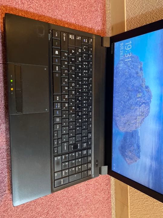 LIFEBOOK U759/A i5 第8世代 8GB SSD128GB