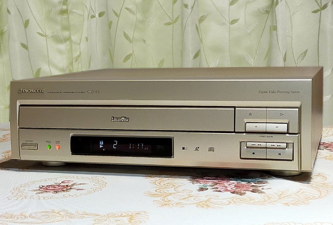 ♪CLD−R5 パイオニア両面再生レーザーディスクプレイヤー　整備済　動作保証♪ Amazon.co.jp: パイオニア CD/LDプレーヤー CLD-R5 : 家電＆カメラ