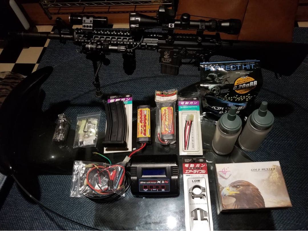 電動ガン.M4フルメタル.フルカスタム.マルイ.セット.充電器 電動ガン.M4フルメタル.フルカスタム.マルイ.セット.充電器 電動ガン