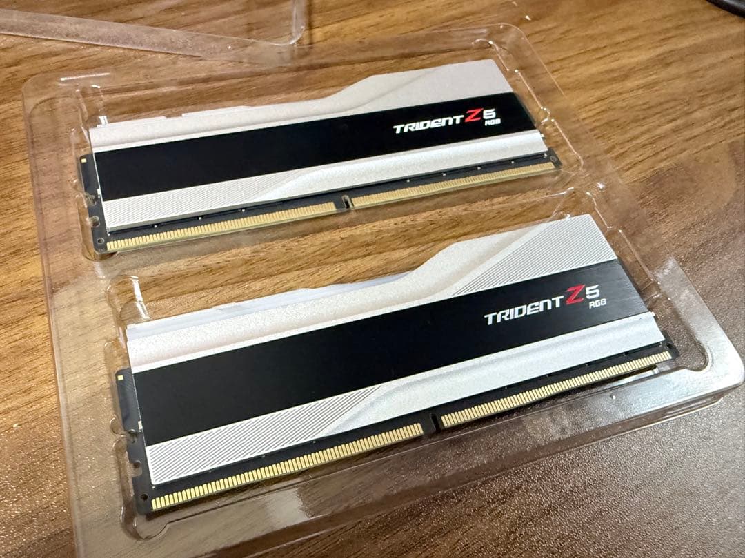 メモリー G.SKILL TRIDENT Z5 RGB DDR5 Amazon.co.jp: G.SKILL Trident Z5 RGBシリーズ DDR5 RAM (Intel XMP