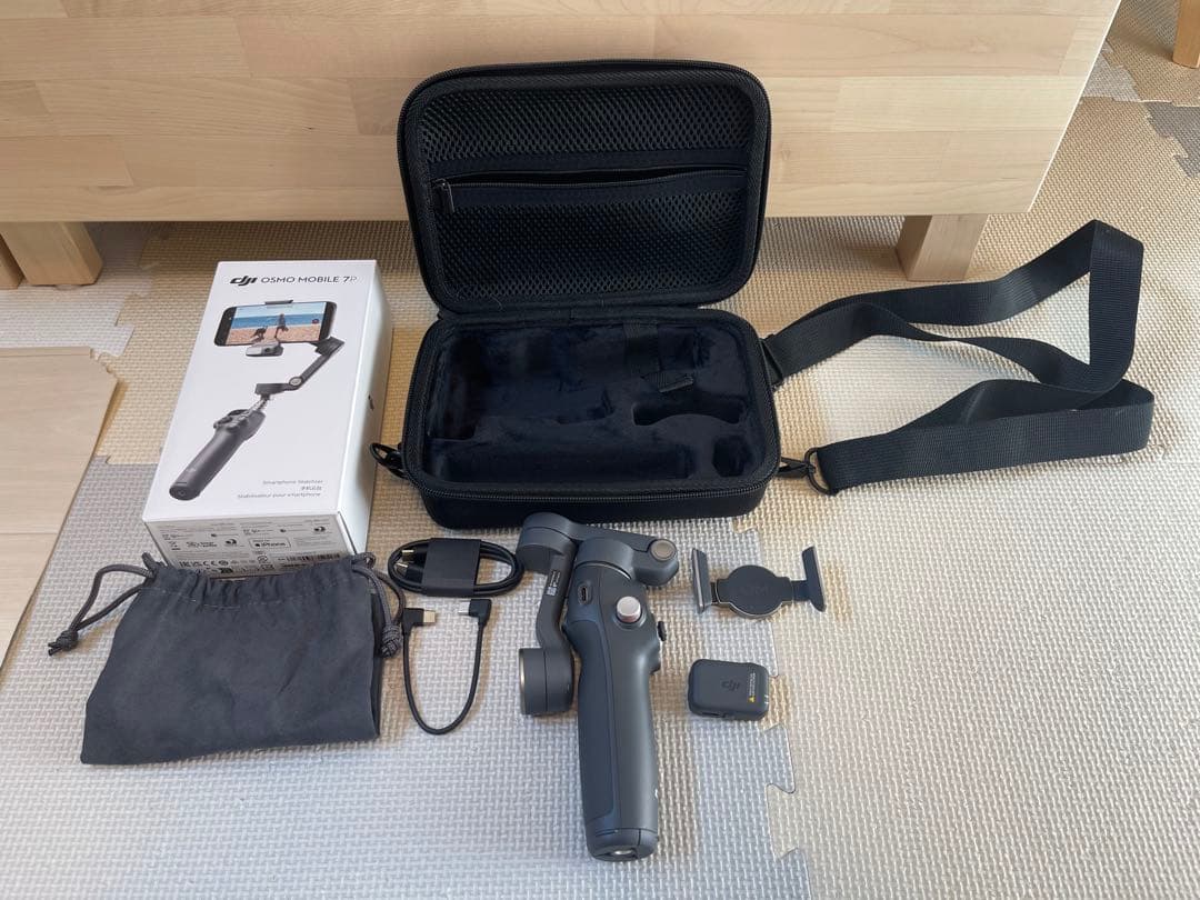 DJI Osmo Mobile7P スマートフォンスタビライザー 専用ケース付き Amazon.co.jp: DJI スマホ ジンバル Osmo Mobile 7P ジンバル