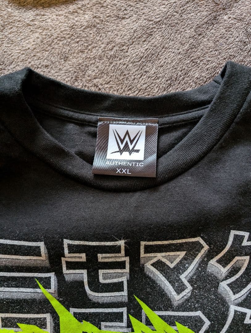 WWE 2024 SUMMR TOUR イヨ・スカイTシャツ XXL - メルカリ