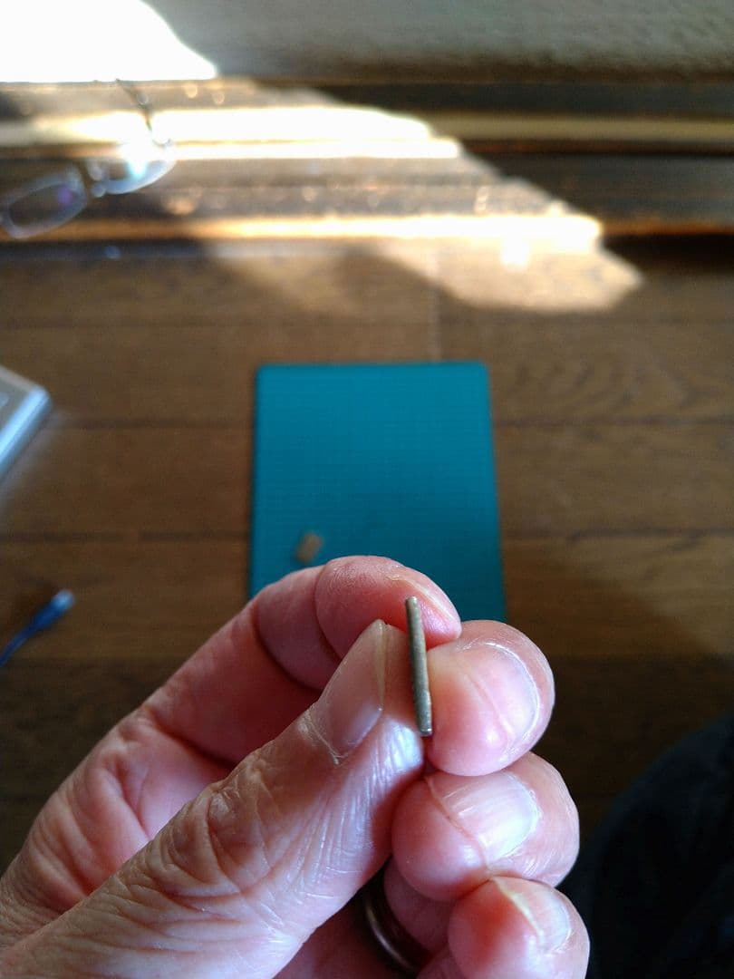 二朱金彫刻 1.68g