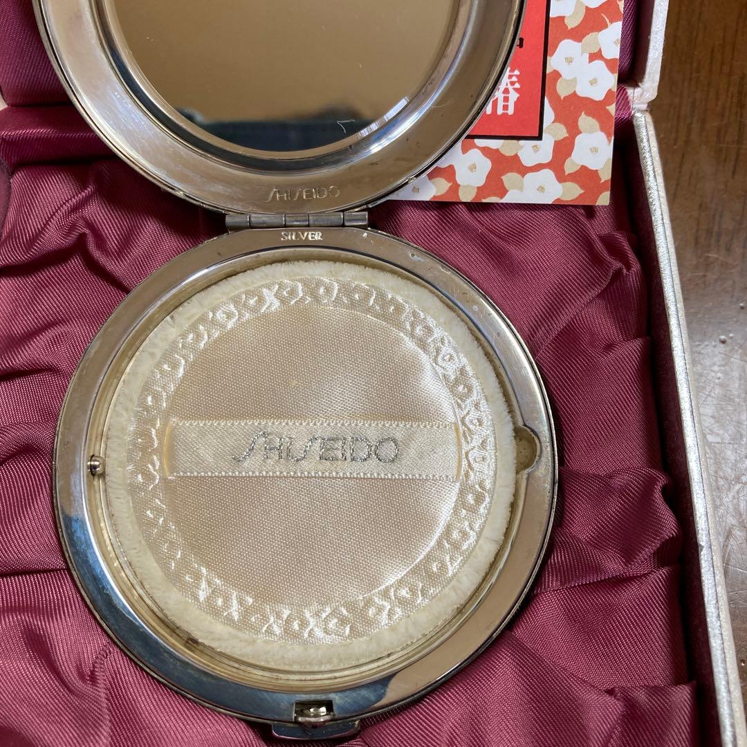 資生堂花椿会記念品シルバーコンパクト - メルカリ