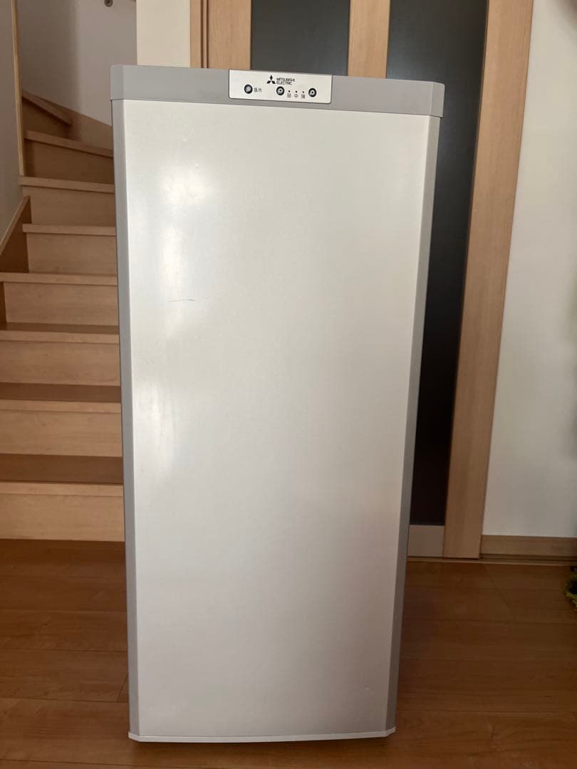 三菱電機　ノンフロン冷凍庫　MF-U12D-S1 2020年製 三菱電機 MF-U12D 価格比較 - 価格.com