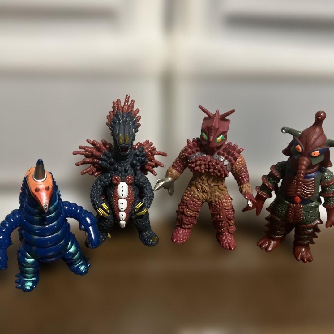 ウルトラマンシリーズ 怪獣フィギュア コレクション42体セット 未使用