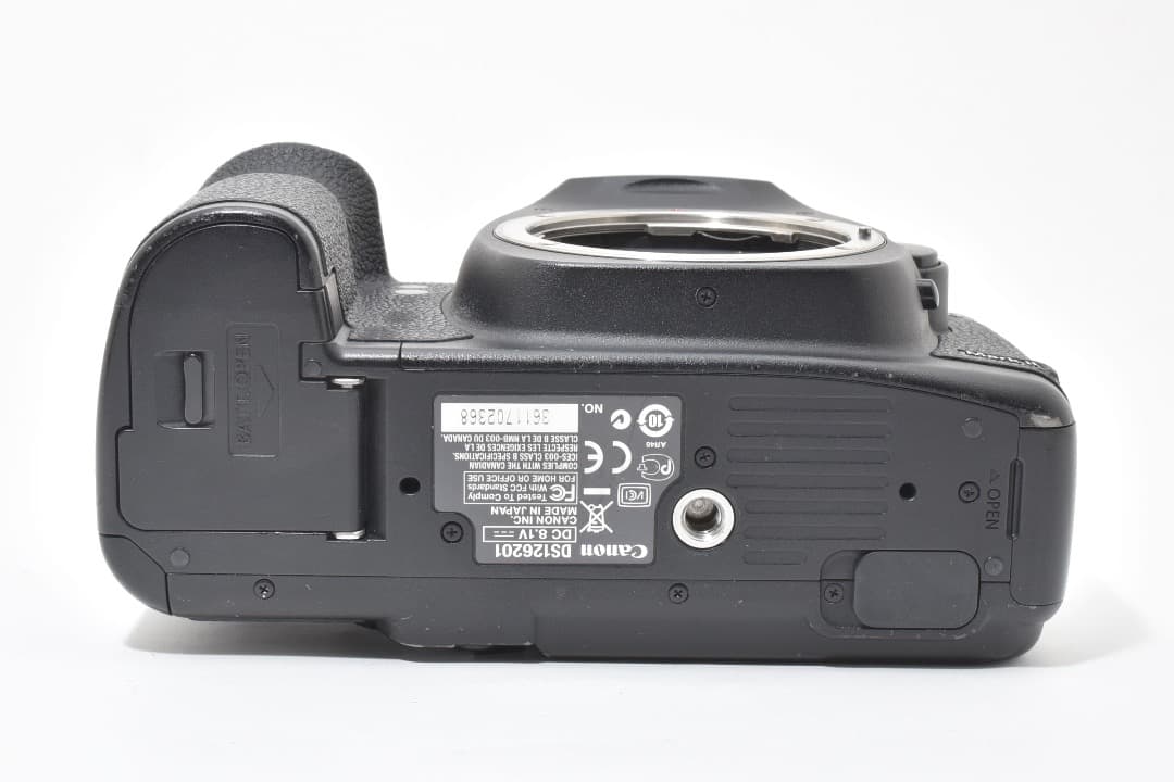 ショット数: 22089回 Canon EOS 5D Mark II #1107 - メルカリ