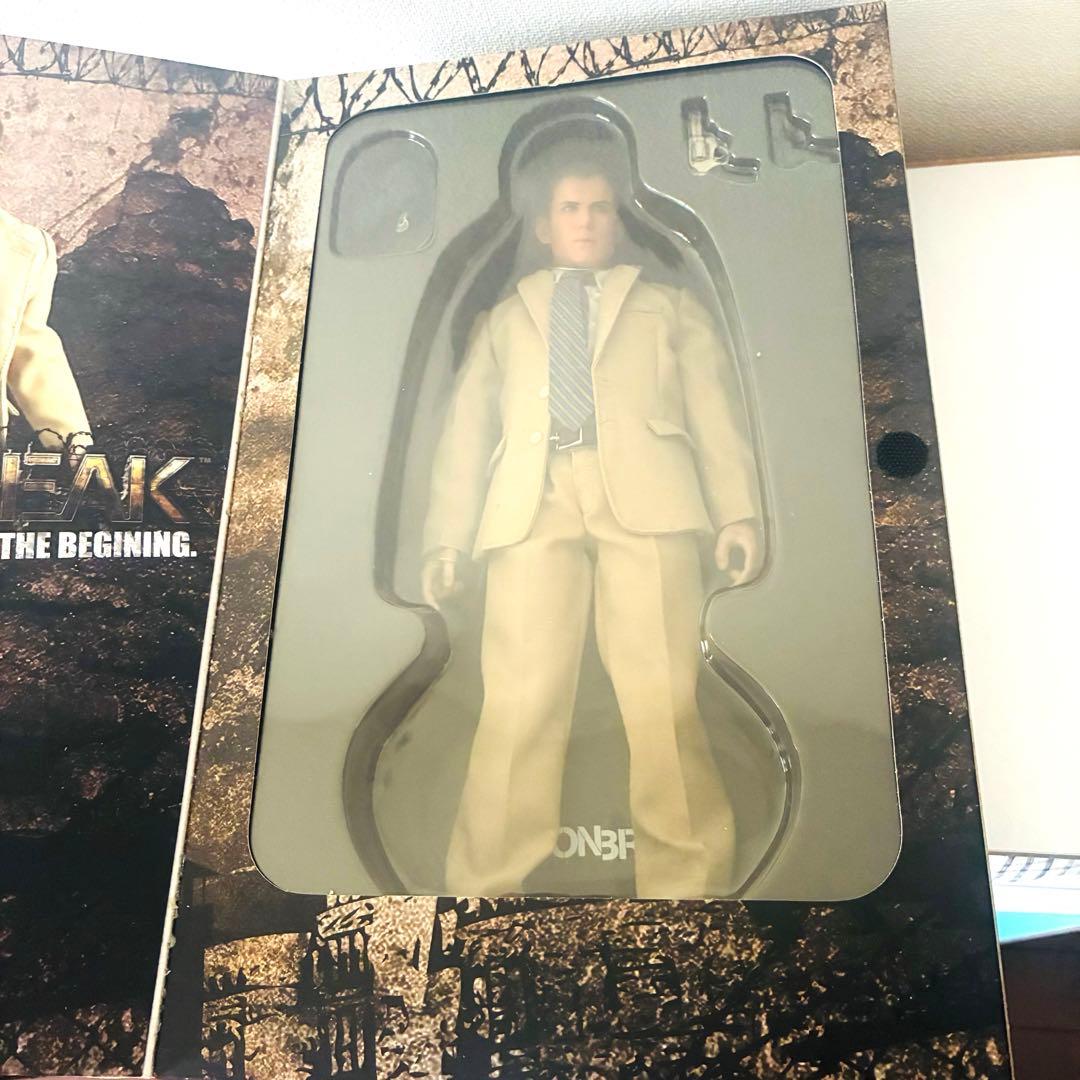 ホットトイズ プリズン・ブレイク 1/6 フィギュア マイケル・スコ