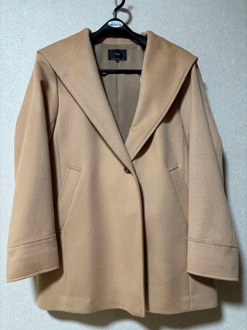 オンワード樫山　23区　ベージュ フード付きウールコート 23区（ニジュウサンク） オンワード樫山 ウールコート ロング アウター