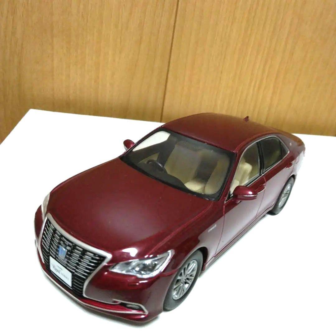 1/30 トヨタ クラウン210系 後期ロイヤルカラーサンプル 非売品