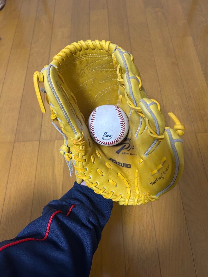 Mizuno Pro 軟式投手グローブ 黄色