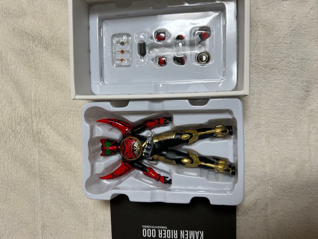真骨彫製法　S.H.Figuarts 仮面ライダーオーズ　タマシイコンボ