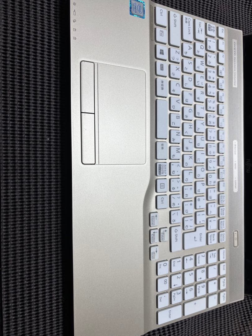 SSDメモリー無】LIFEBOOK AH45/B3 i3-7130 - メルカリ