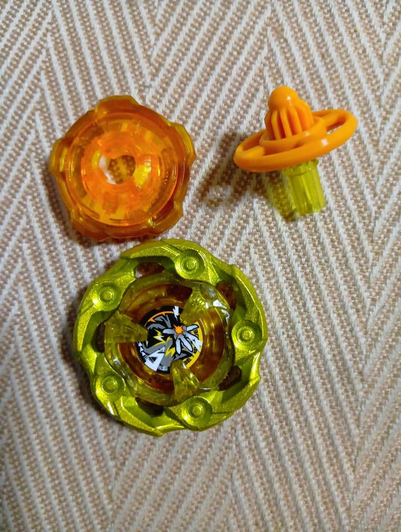 t*s様 2 ベイブレードx　ウィザードロッド　ゴールド　G３大会　優勝　ベイブ 新品 未開封 ベイブレードX G3大会景品 ウィザードロッド ブレード