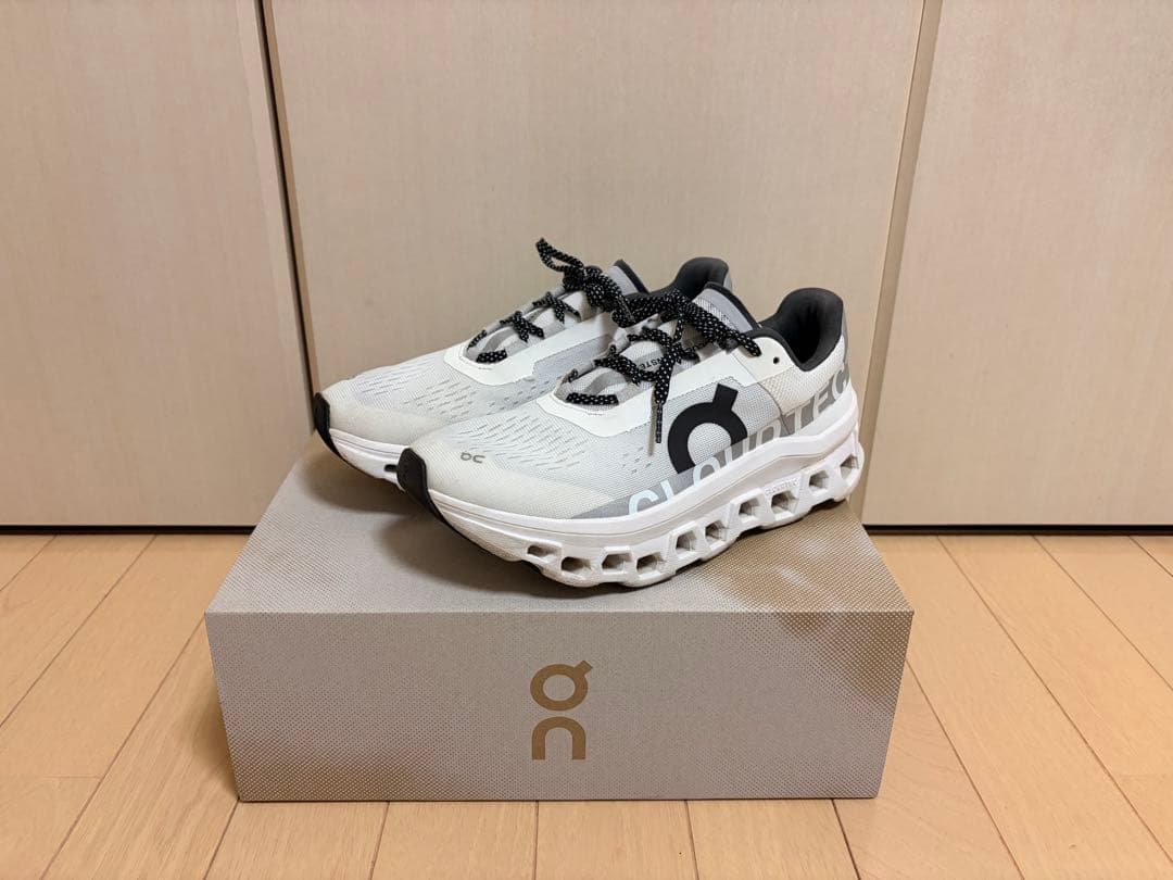 スパイク・シューズ on cloud monster 25.5 メンズ On Cloudmonster オン クラウドモンスター ランニングシューズ