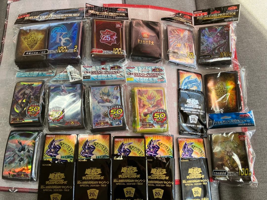 遊戯王　スリーブ、デッキ、未開封パックなど 遊戯王】未開封パックを保管・ディスプレイできる！TCGフルプロテクト