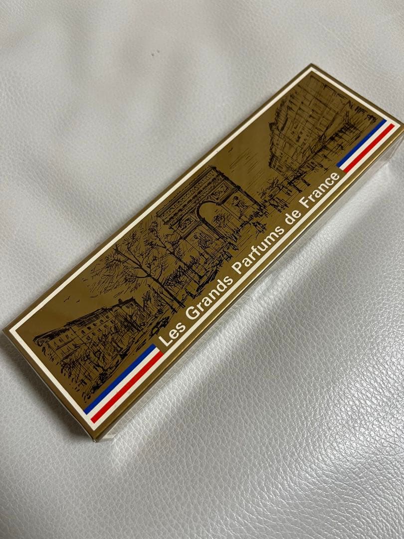 Les Grands Parfums de France ミニ香水5本セット Amazon | ”シャリエ パルファム ” ザ パフューム フロム フランス