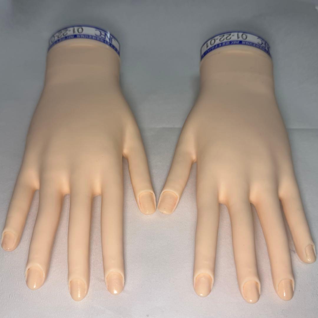 JNEC認定モデルハンド ネイリスト技能検定 - メルカリ