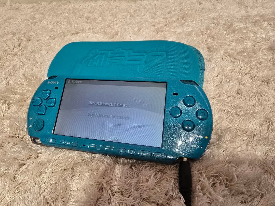 希少 初音ミク PSP-3000 シリアルナンバー39入り 限定品 - メルカリ