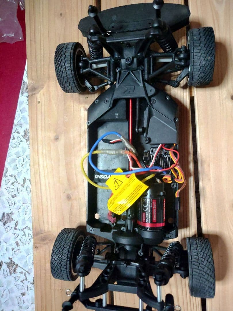 京商 FZ02 ラリーコンバージョンセット装着シャーシ おまけボディ付き