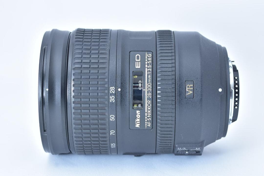 Nikon ニコン AF-S 28-300mm F3.5-5.6 G ED VR