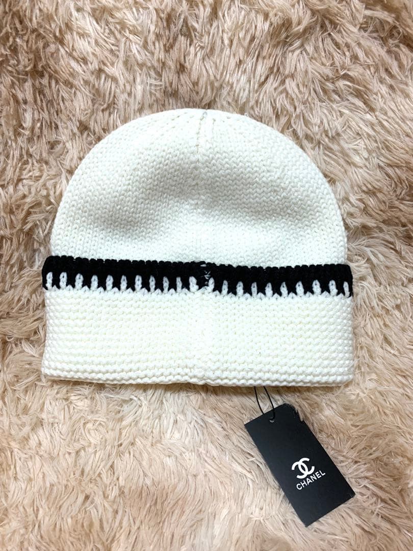 編み込みニット帽 CHANEL 顧客ノベルティ - メルカリ