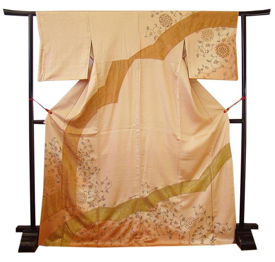 ロング寸 紋意匠 汕頭刺繍 附下げ・訪問着（正絹）仕立上り＜HH1929