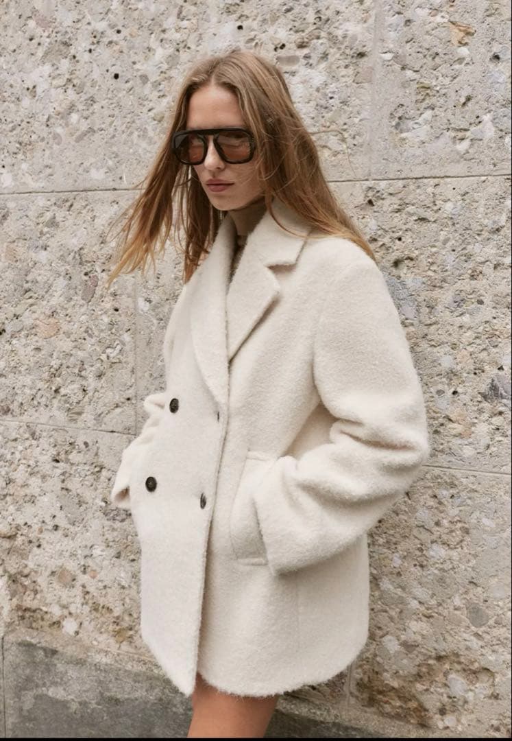 ZARA ブークレダブルブレストミディ丈コート エクリュ - メルカリ