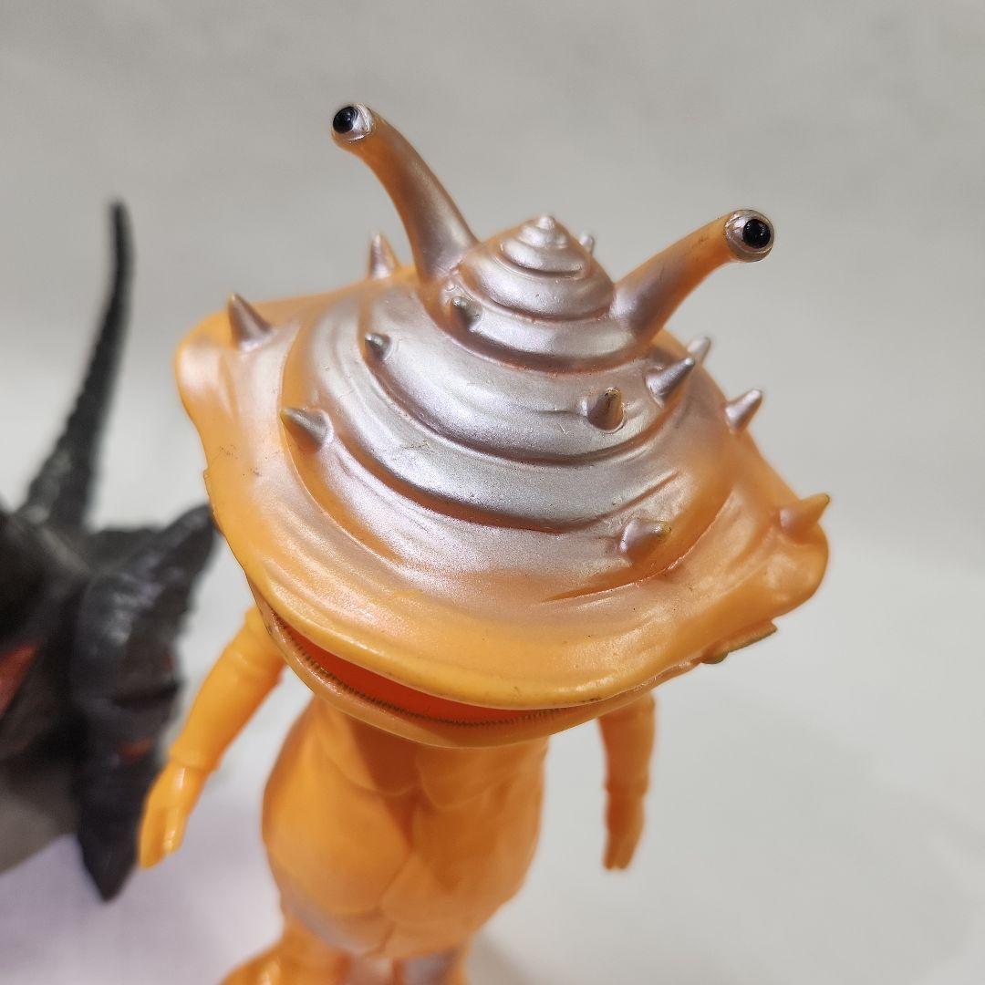 カネゴン ウルトラマンシリーズ 怪獣 フィギュア - メルカリ